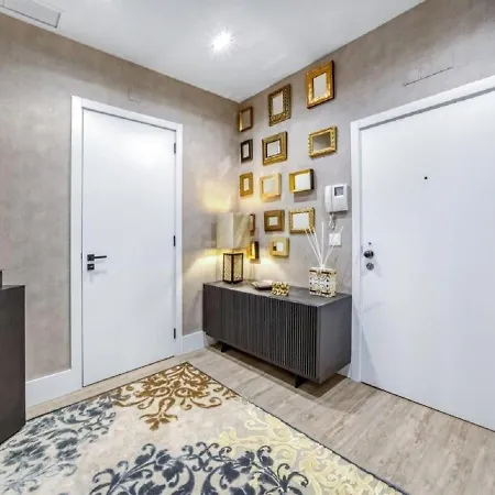 Appartamento Stunning Near Avenue Liberdade Lisbona